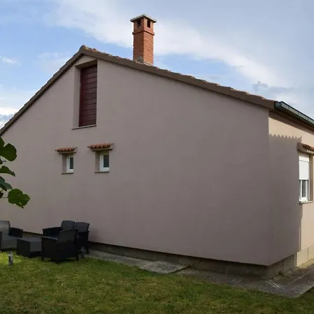 Nada Holiday home *